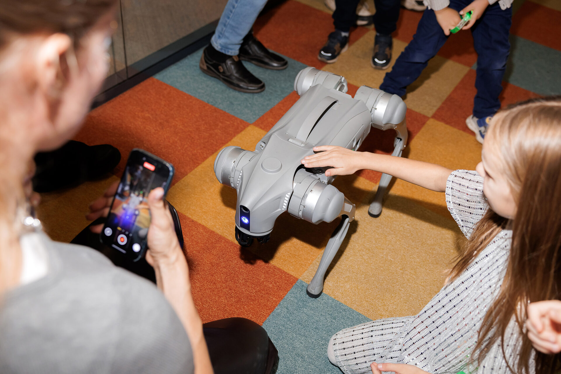 Правда ли, что робот Go2 умеет распознавать запахи